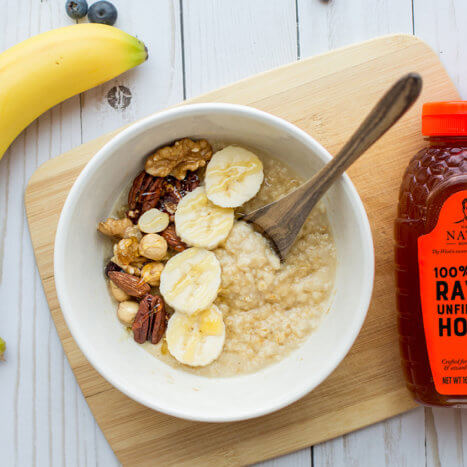 8 Honey Pairings to Boost your Breakfast Game