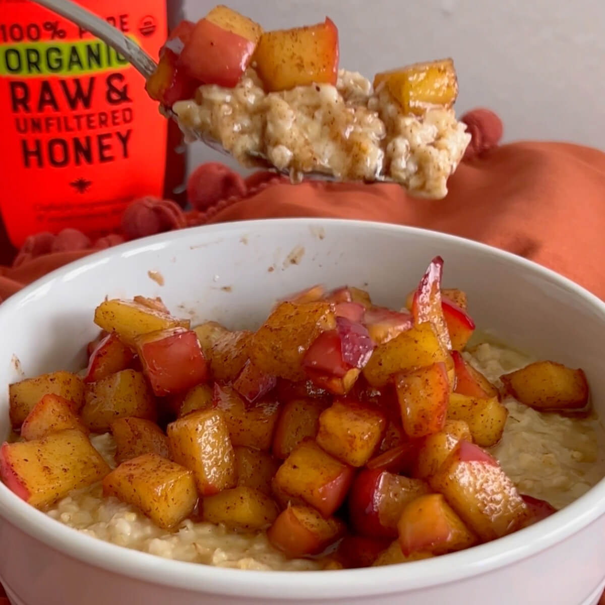 Apples caramelized with Nate’s organic honey layered over creamy oatmeal.