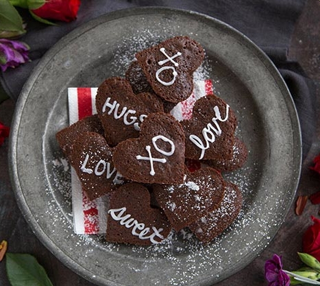 Clean-eating Cacao Nib Honey Brownies