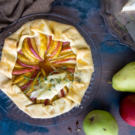 Rustic Honey Pear Pie