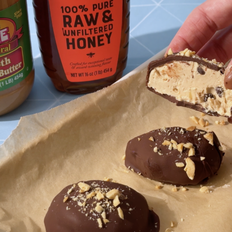 Peanut Butter Yogurt Bites